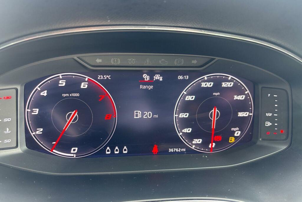 Seat Arona Seat 1.0 Tsi Se Technology 5Spd 95Ps Black #14