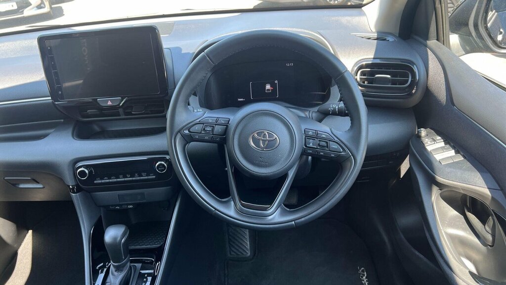 Toyota Yaris Yaris Excel Silver #7