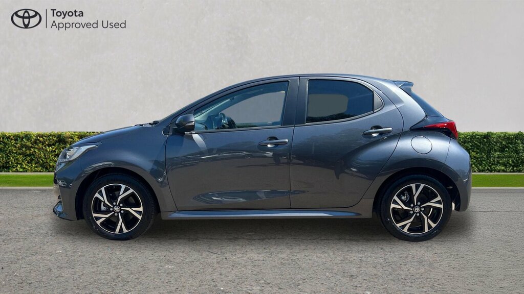 Toyota Yaris Yaris Excel Silver #25