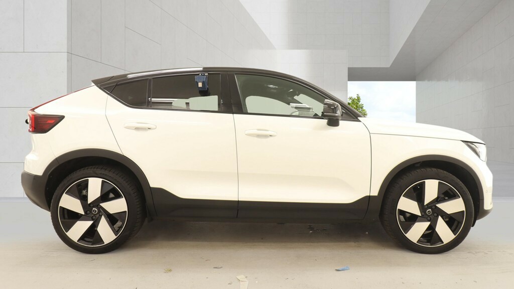 Volvo C40 Recharge Pro, Twin Motor White #5