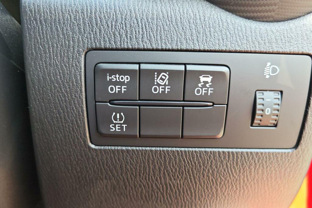 Mazda 2 1.5 Skyactiv-g Sport Nav Euro 6 Ss Red #25
