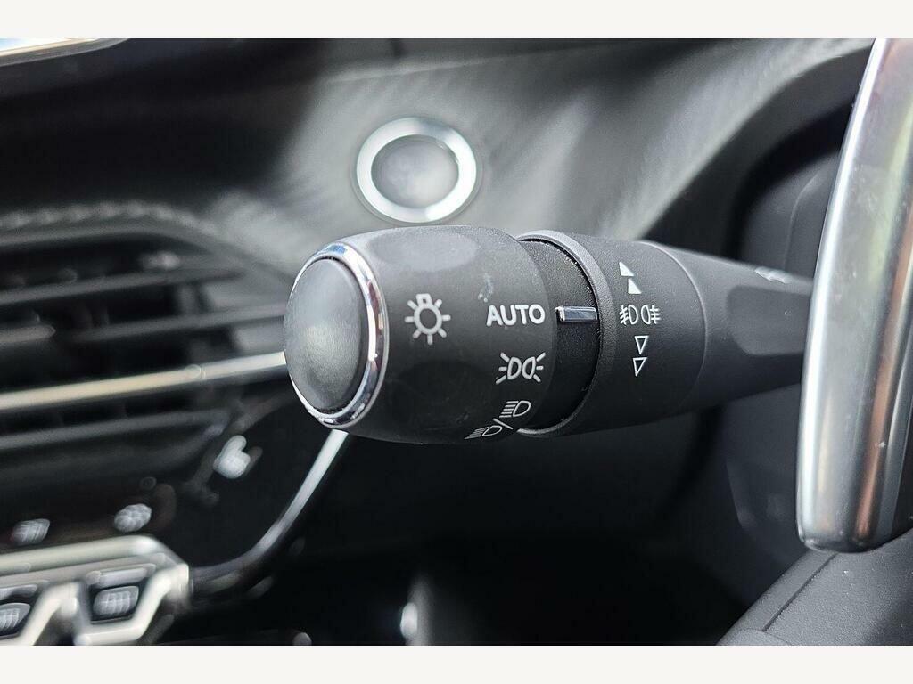 Peugeot 2008 2008 Gt Line Puretech Ss Grey #33