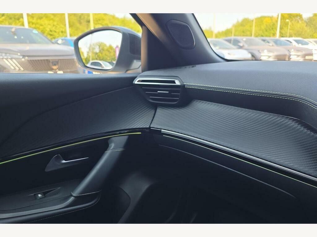 Peugeot 2008 2008 Gt Line Puretech Ss Grey #25