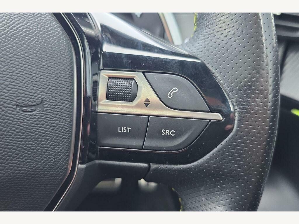 Peugeot 2008 2008 Gt Line Puretech Ss Grey #28
