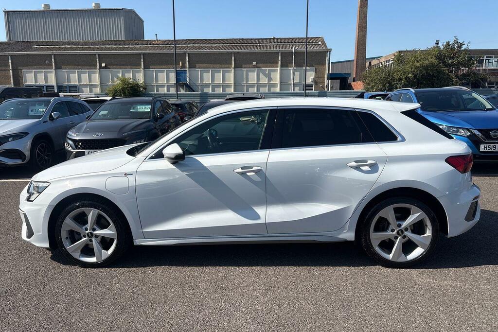 Audi A3 1.4 Tfsie 40 S Line Sportback S Tronic Euro 6 Ss White #4