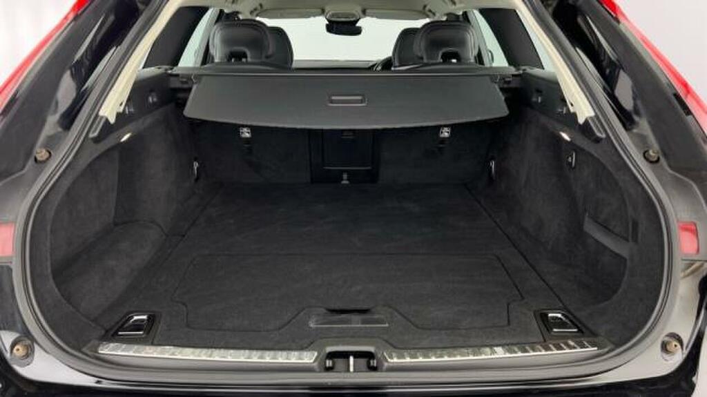 Volvo V90 R-design, B4 Mild Hybrid Silver #11