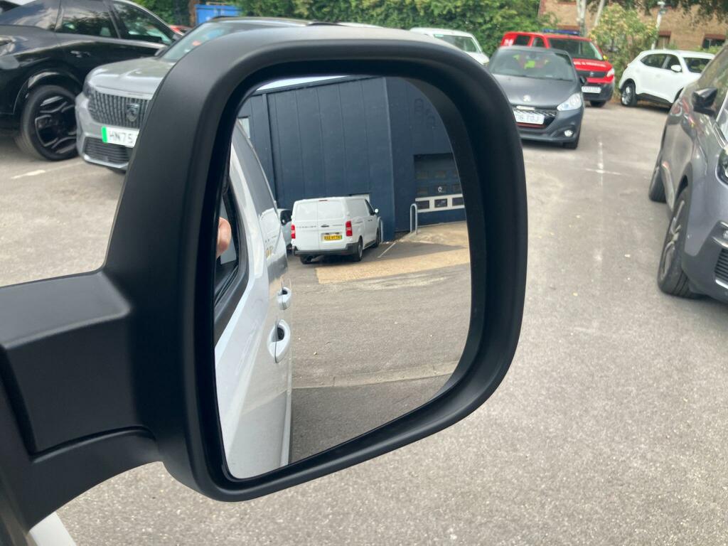 Vauxhall Vivaro 2.0 Turbo D 145 Pro H1 Van Grey #37