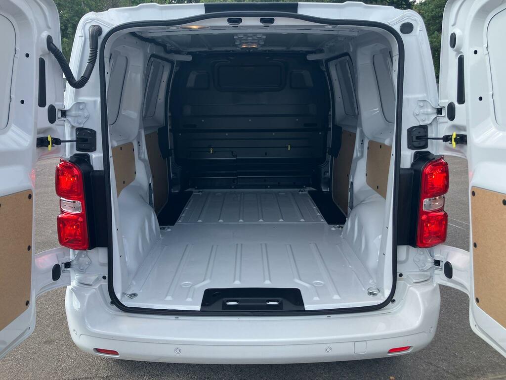 Vauxhall Vivaro 2.0 Turbo D 145 Pro H1 Van Grey #27