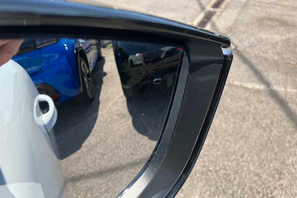 Peugeot 308 1.2 Hybrid 145 Gt E-dsc6 Blue #32