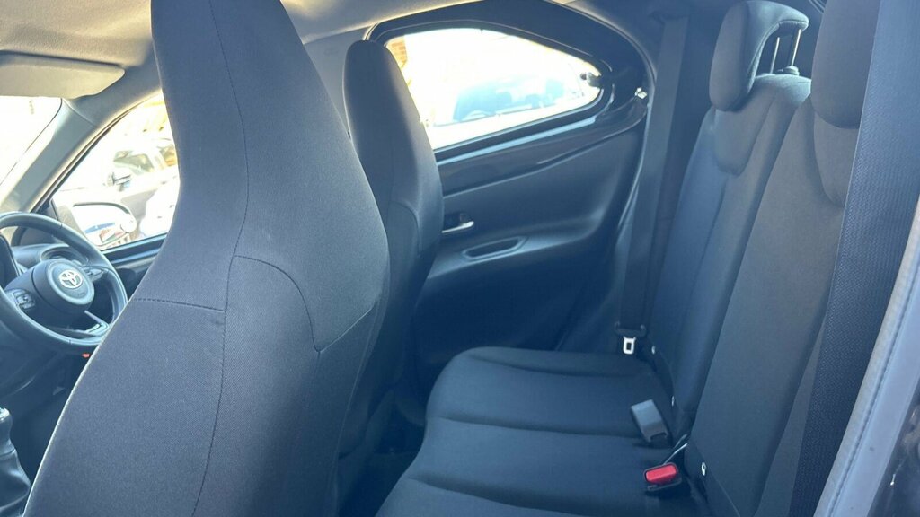 Toyota Aygo X Edge Green #15