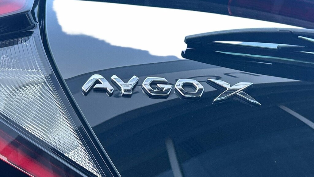 Toyota Aygo X Edge Green #27