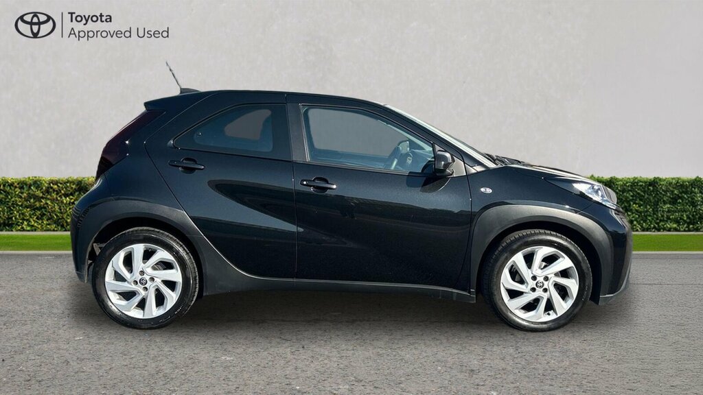 Toyota Aygo X Edge Green #24