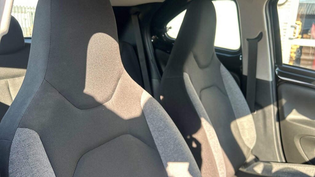 Toyota Aygo X Edge Green #17