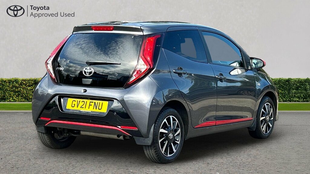 Toyota Aygo 1.0 Vvt-i X-trend X-shift Euro 6 Safety Sense Grey #2