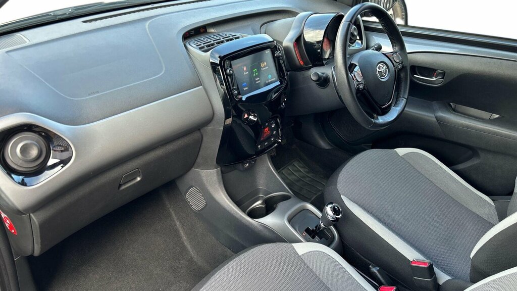 Toyota Aygo 1.0 Vvt-i X-trend X-shift Euro 6 Safety Sense Grey #5