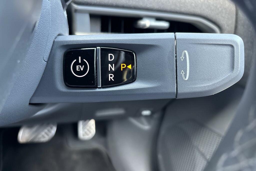 Kia EV3 148Kw Air 81.4Kwh Estate SB26EKW Black #25