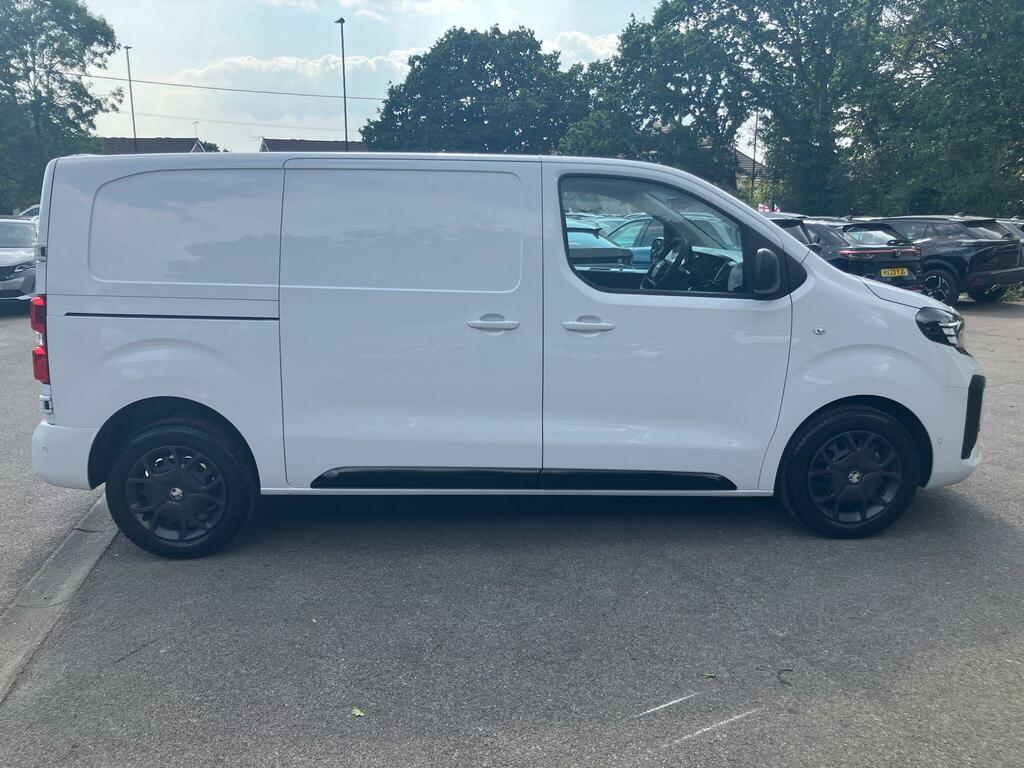 Vauxhall Vivaro 1.5 Turbo D Pro Swb Euro 6 Ss 6Dr RA26VRL White #4