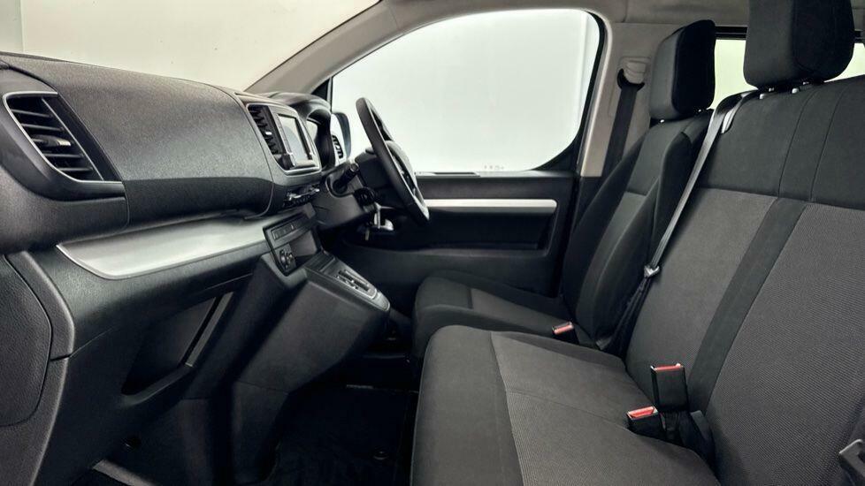 Toyota Proace Verso 75Kwh Icon Long Mpv Lwb White #13