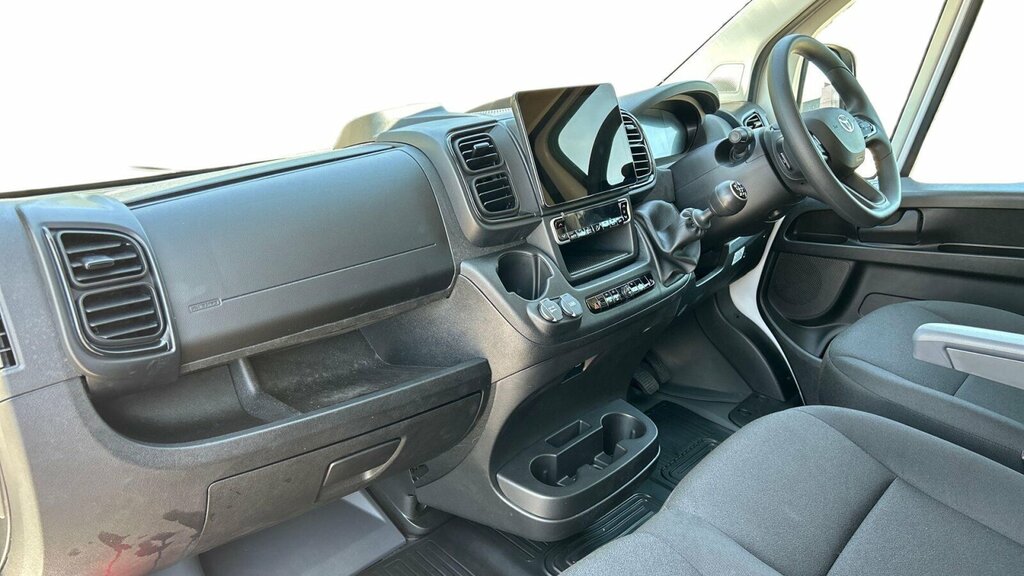Toyota PROACE 2.2 Bluehdi 35 Icon Medium Panel Van L2 H2 Euro 6 White #5