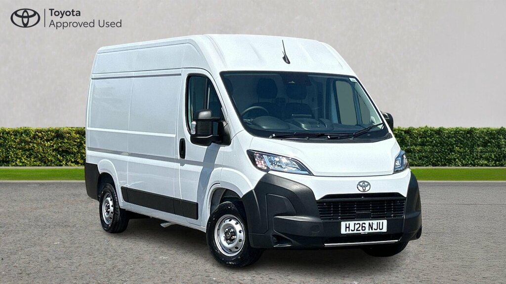 Toyota PROACE 2.2 Bluehdi 35 Icon Medium Panel Van L2 H2 Euro 6 White
