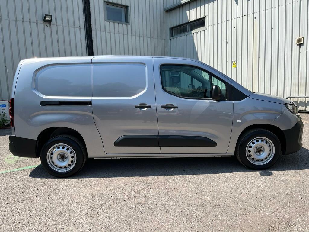 Vauxhall Combo 1.5 Prime-plus XL Euro 6 Ss 6Dr Silver #4