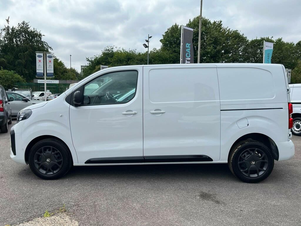 Vauxhall Vivaro 1.5 Turbo D Pro Swb Euro 6 Ss 6Dr White #4