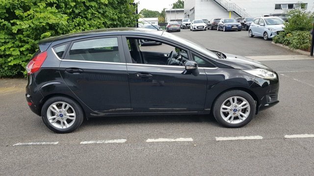 Ford Fiesta 2016 1.25 Zetec Hatchback Euro 6 Black #5