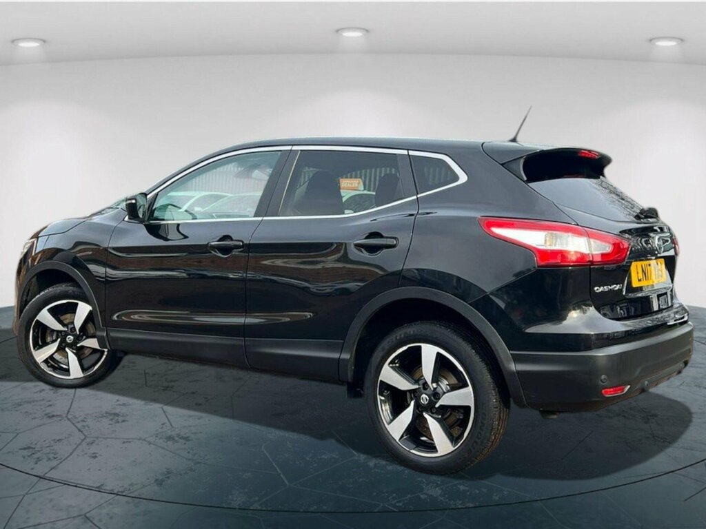 Nissan Qashqai 1.2 Dig-t N-connecta 2Wd Euro 6 Ss Black #5
