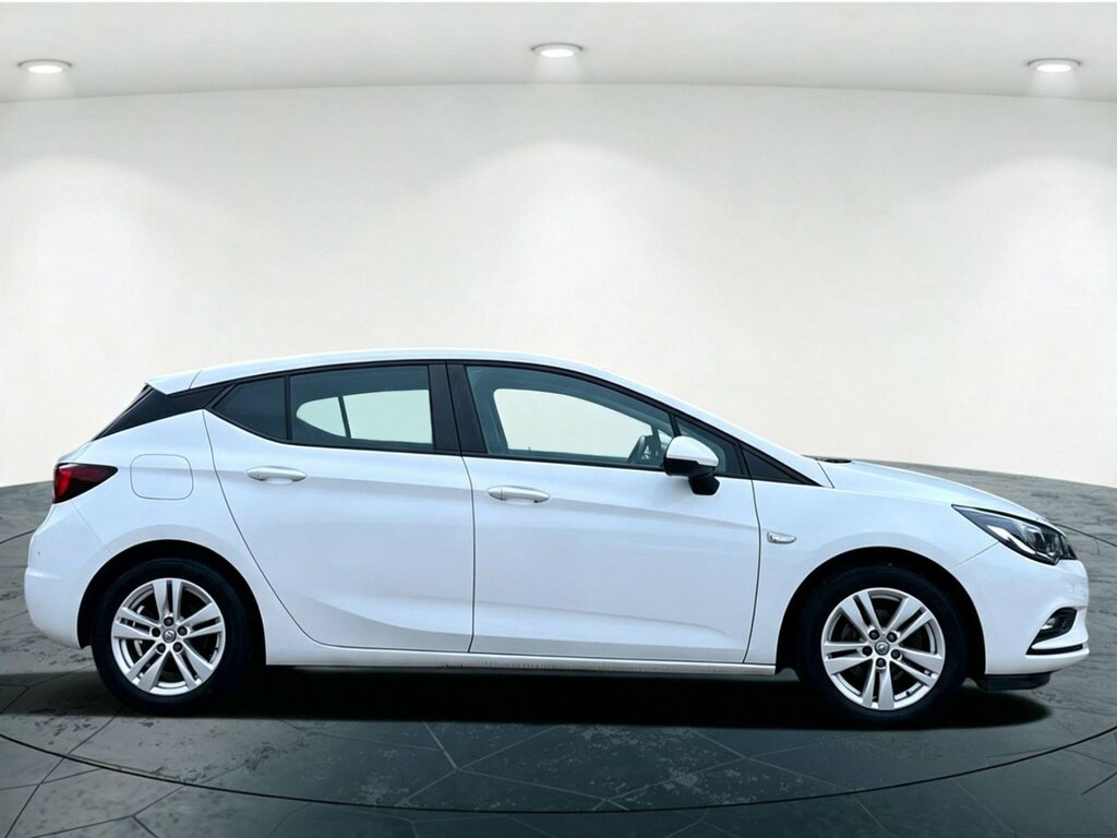Vauxhall Astra 1.6 Cdti Ecotec Blueinjection Tech Line Nav Euro 6 White #2