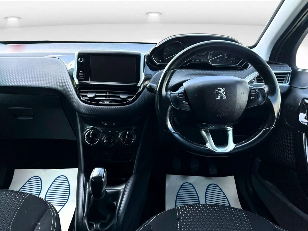Peugeot 208 208 Active Blue #17