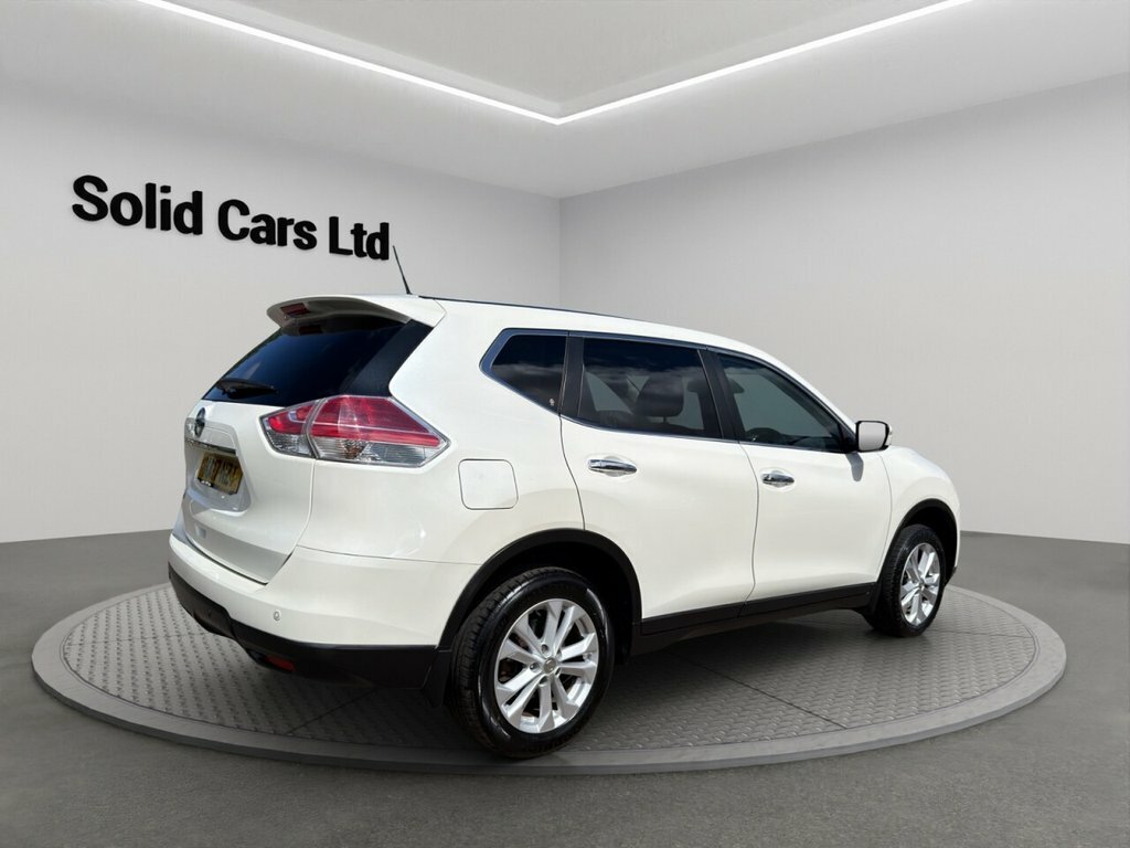 Nissan X-Trail Suv White #6