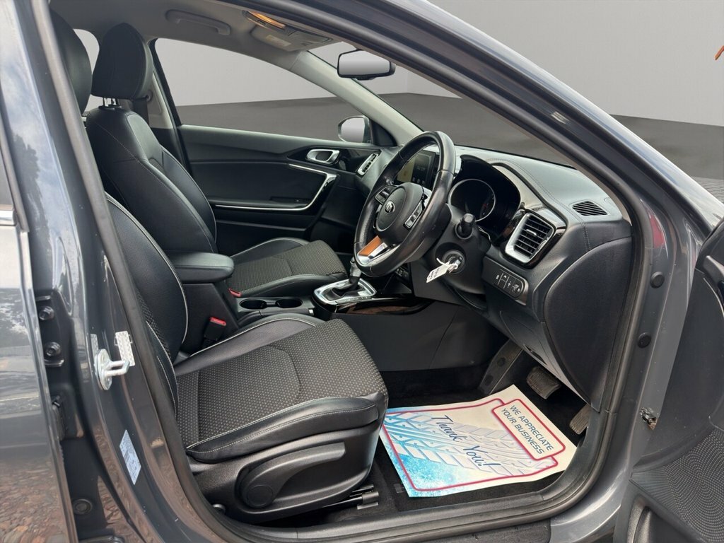 Kia Ceed 1.4 T-gdi 3 Sportswagon Dct Euro 6 Ss Silver #18