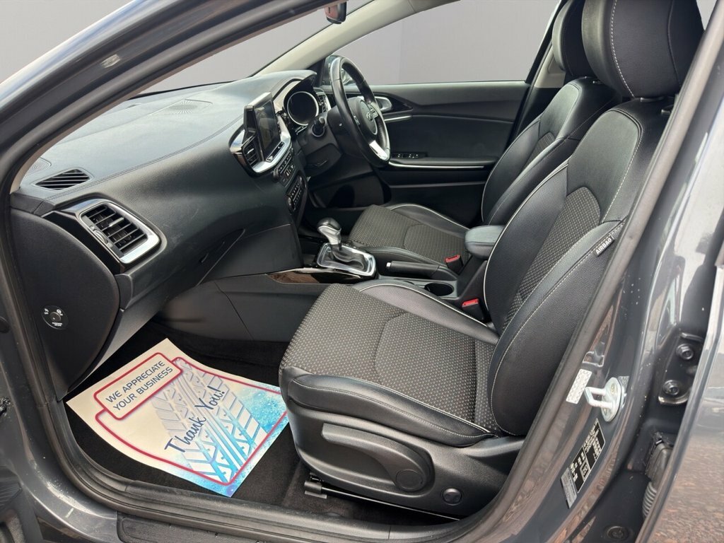 Kia Ceed 1.4 T-gdi 3 Sportswagon Dct Euro 6 Ss Silver #19