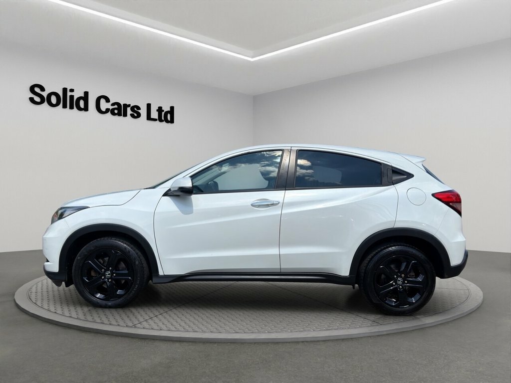 Honda Hr-V Suv White #4