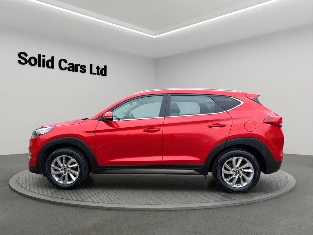 Hyundai Tucson Suv Red #4