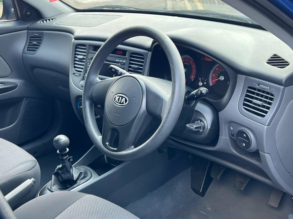 Kia RIO 1.4 2 Ipd Blue #3