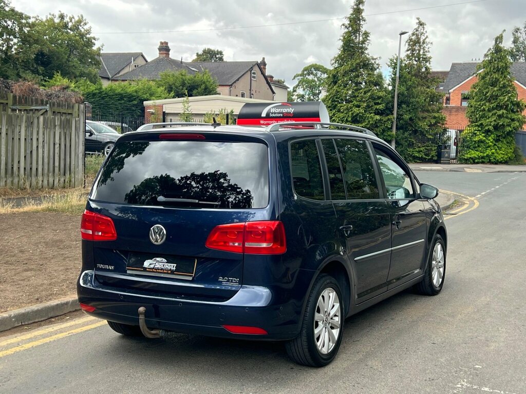 Volkswagen Touran Beige #6