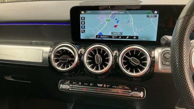 Mercedes-Benz GLB Class 1.3 Glb200 Amg Line Premium Suv 7G-dc White #2