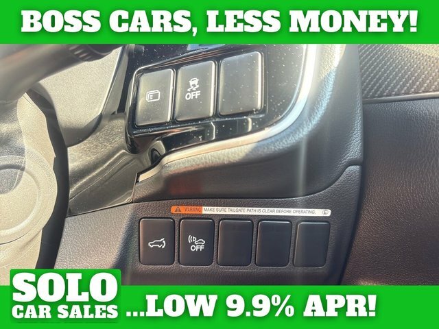 Mitsubishi Outlander Phev 4H White #23