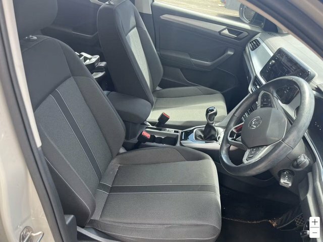 Volkswagen T-Roc 1.0 Tsi Life Suv Euro 6 S S 1 Grey #3