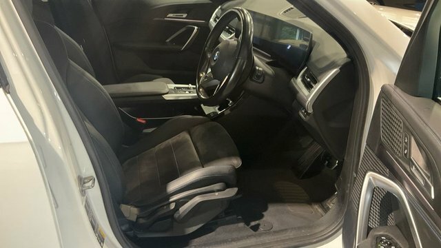 BMW iX1 Xdrive 30 Xline Green #12