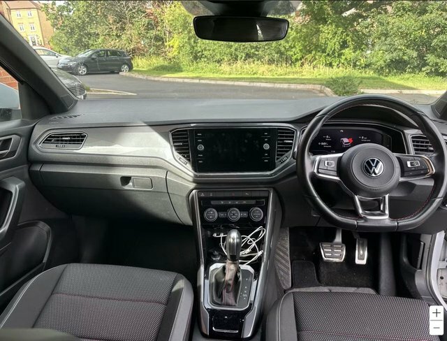 Volkswagen T-Roc 1.5 Tsi Gpf Evo Sel Suv Dsg Euro 6 S S Silver #2