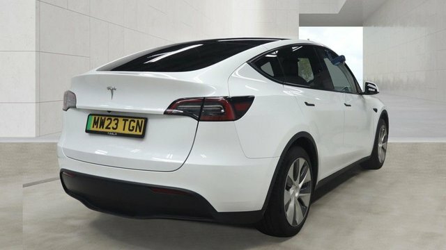 Tesla Model Y Suv Rwd 346 Ps White #6
