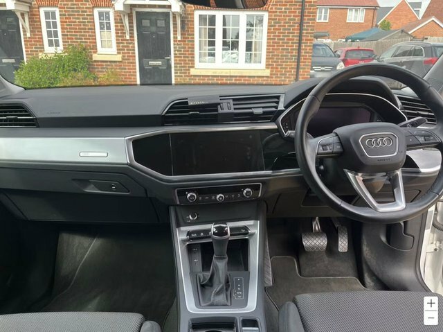 Audi Q3 1.5 Tfsi Cod 35 Sport Suv S Tronic Euro White #2