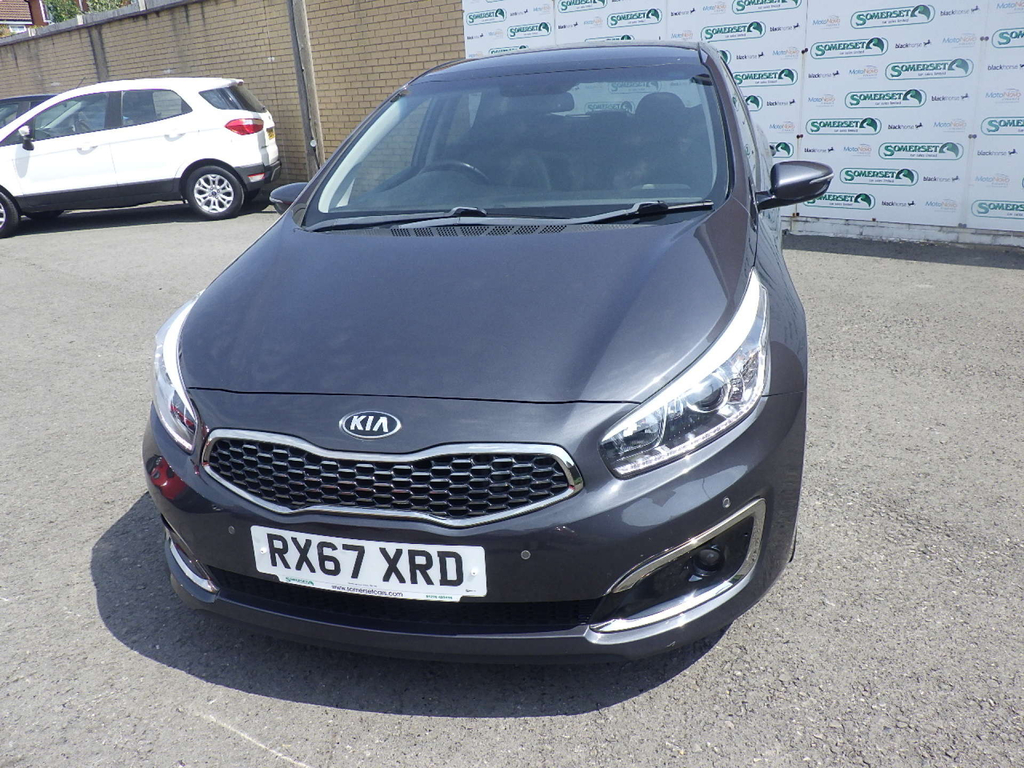 Kia Ceed 4 Isg Crdi  #4