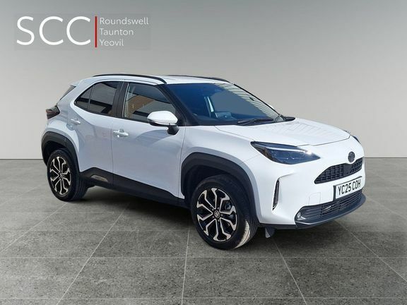 Toyota Yaris Cross Design Fwd White