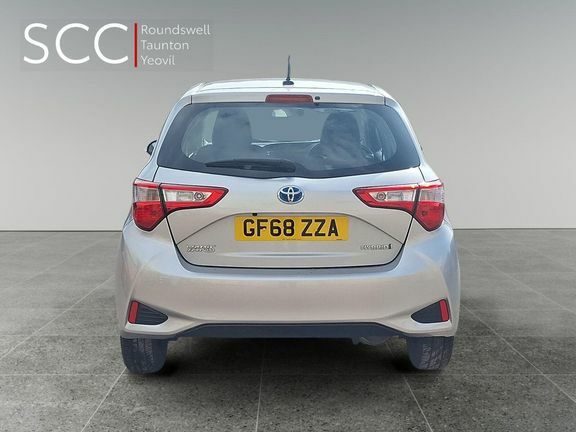 Toyota Yaris Icon Tech 1.5 Hybrid Y12JHH Silver #5