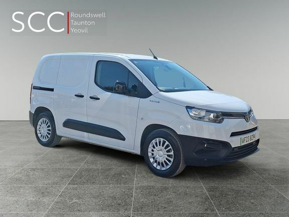 Toyota Proace City Icon L1 Ev 50Kw 11Kw Obc 800Kg White
