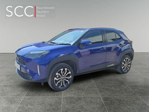 Toyota Yaris Cross Design Fwd Blue #2
