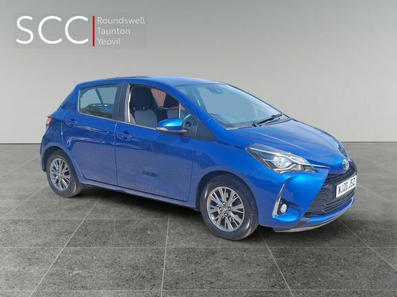 Toyota Yaris Icon 1.5 Hybrid Blue